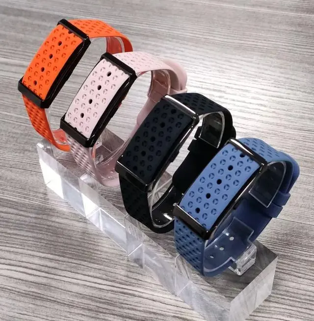 The Kairo band in every strap colour.